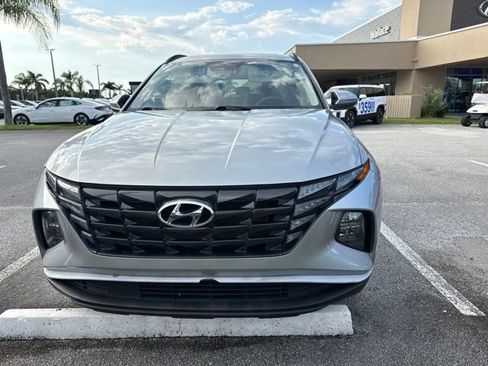 Certified 2022 Hyundai Tucson SEL w/ Convenience Package FWD image 2