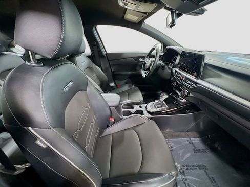 Certified 2023 Kia Forte GT-Line w/ GT-Line Technology Package image 26