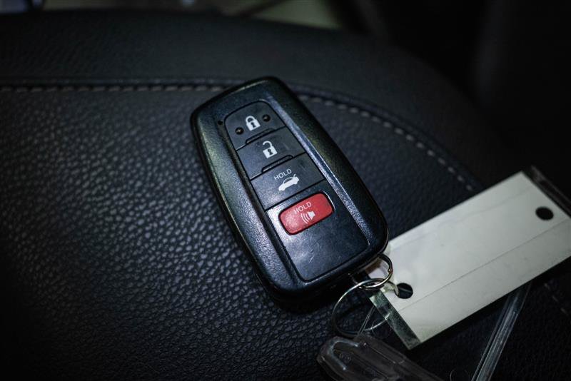 Used 2021 Toyota Camry XSE FWD image 24