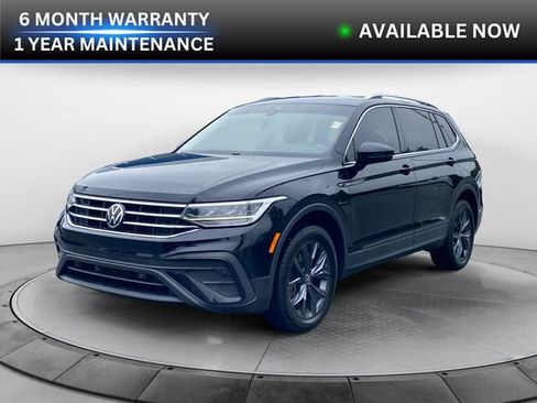 Used 2023 Volkswagen Tiguan SE FWD image 1
