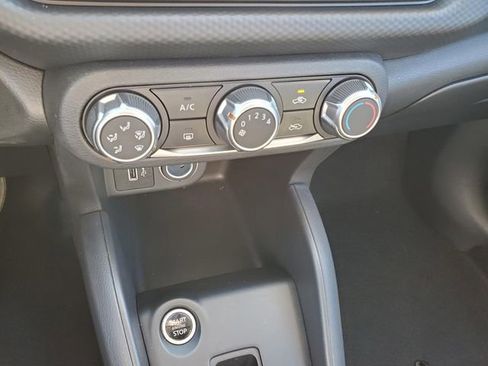 Certified 2025 Nissan Kicks Play S image 26