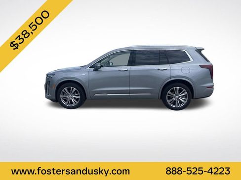 Certified 2023 Cadillac XT6 Premium Luxury w/ Technology Package FWD image 2