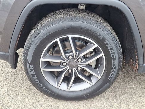 Used 2020 Jeep Grand Cherokee Limited w/ Premium Lighting Group image 29