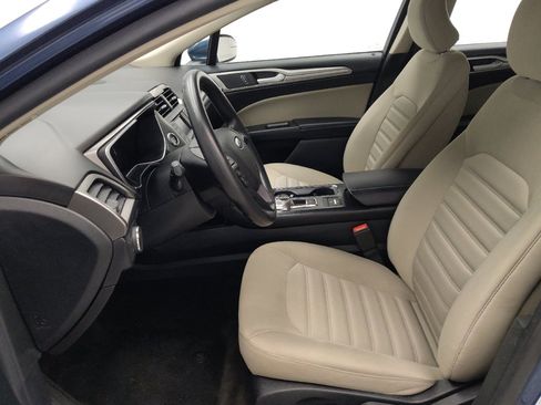 Used 2018 Ford Fusion S FWD image 17