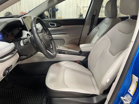 Used 2022 Jeep Compass Latitude w/ Convenience Group image 10