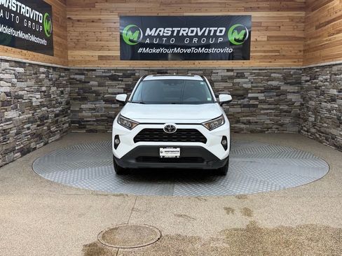 Used 2020 Toyota RAV4 XLE w/ Convenience Package AWD/4WD image 3