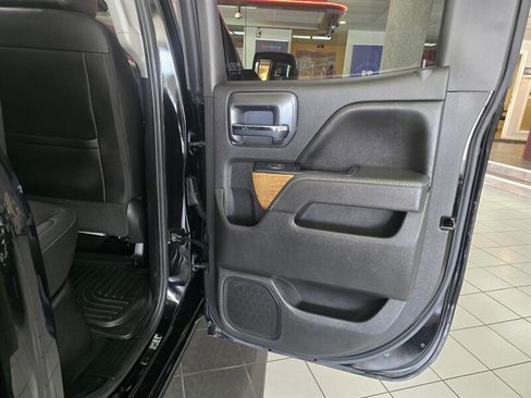 Used 2017 Chevrolet Silverado 1500 LTZ w/ Sport Package AWD/4WD image 14
