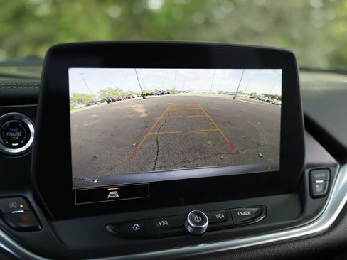 Used 2024 Chevrolet Blazer LT w/ Convenience Package FWD image 14