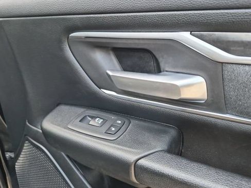 Used 2019 RAM 1500 Big Horn AWD/4WD image 28