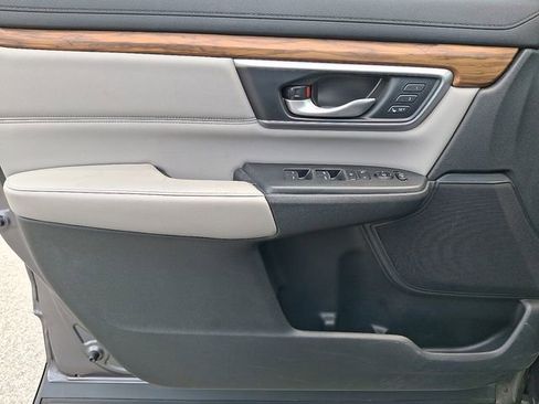 Used 2017 Honda CR-V EX-L image 12