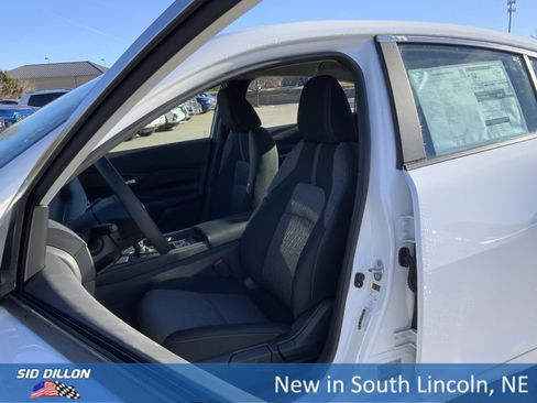 New 2026 Nissan Sentra SV w/ Floor Mat Package image 9