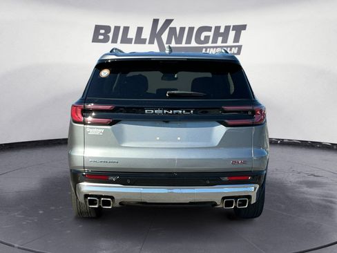 Used 2025 GMC Acadia Denali FWD image 4