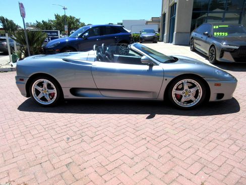 Used 2004 Ferrari 360 Spider image 7
