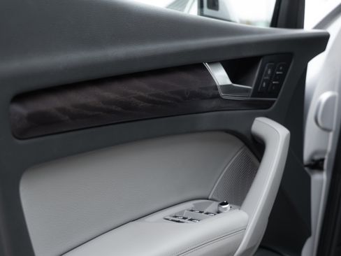 Used 2019 Audi Q5 Prestige image 22