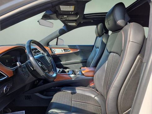 Used 2019 Lincoln Nautilus Black Label AWD/4WD image 13