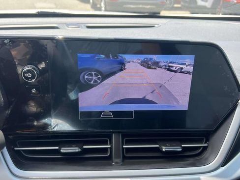 Used 2024 Chevrolet Trax LS w/ LS Convenience Package FWD image 26