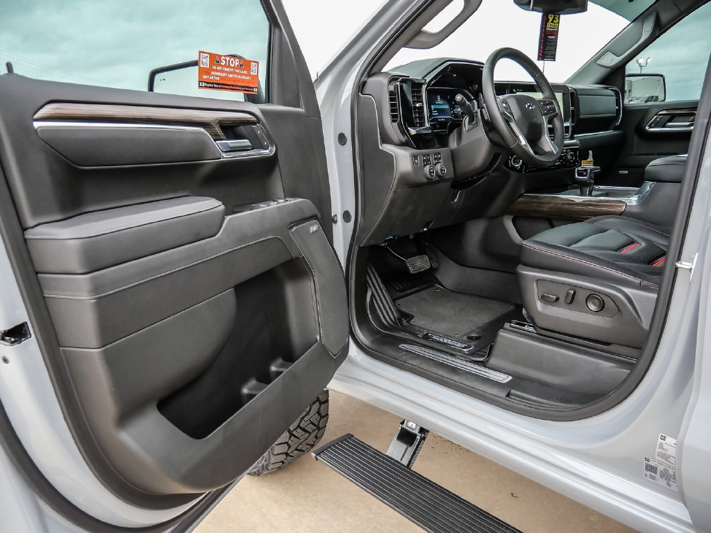 New 2025 Chevrolet Silverado 1500 RST w/ Convenience Package II AWD/4WD image 40
