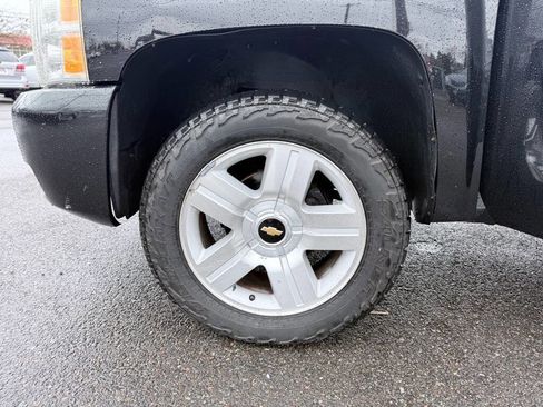 Used 2008 Chevrolet Silverado 1500 LTZ w/ Safety Package image 21