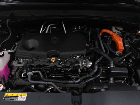 Used 2024 Toyota Grand Highlander XLE image 27