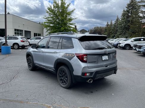 Used 2023 Honda Passport TrailSport image 3
