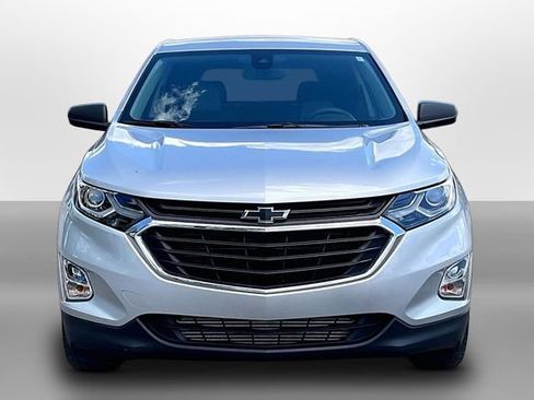 Certified 2021 Chevrolet Equinox LS w/ LS Convenience Package FWD image 2