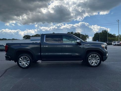 Used 2021 GMC Sierra 1500 Denali w/ Denali Premium Package image 22