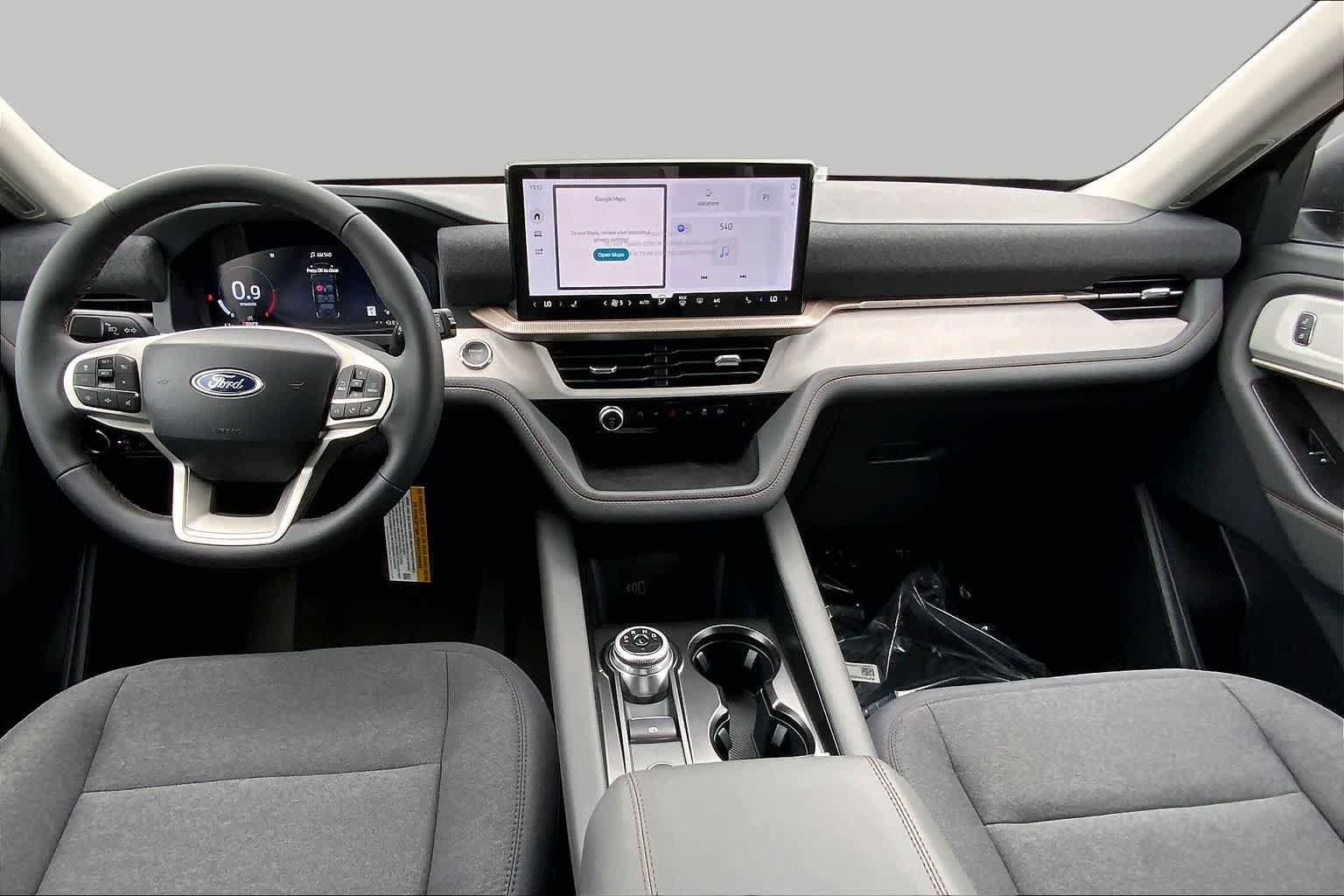 New 2026 Ford Explorer Active RWD image 5