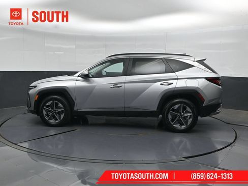 Used 2026 Hyundai Tucson SEL Plus AWD/4WD image 7