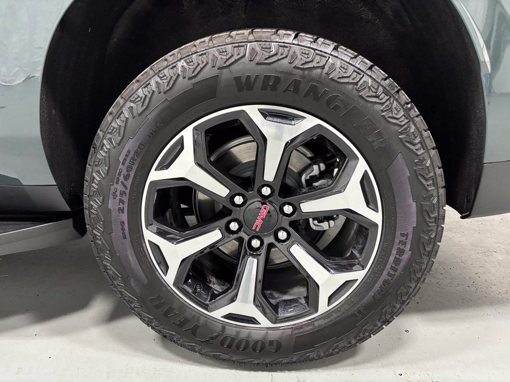 Used 2026 GMC Yukon XL AT4 AWD/4WD image 66