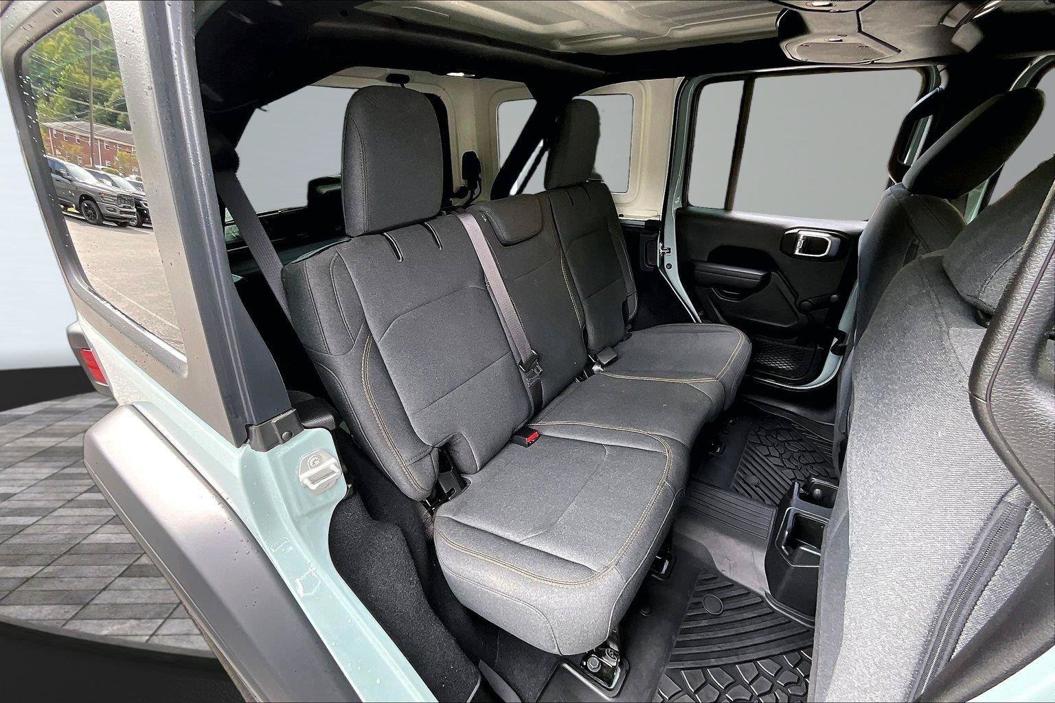 Certified 2024 Jeep Wrangler Unlimited Sport AWD/4WD image 27