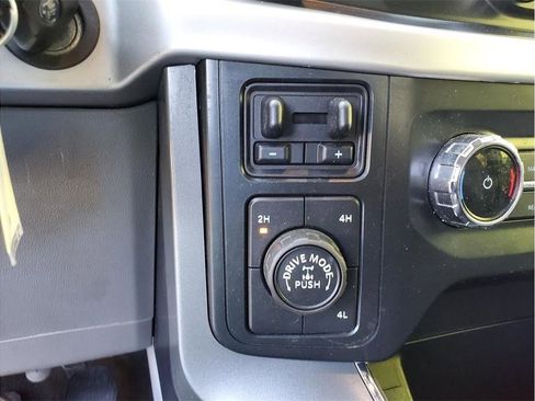 Used 2022 Ford F150 XLT w/ Equipment Group 301A Mid AWD/4WD image 39