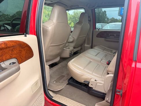 Used 2004 Ford F350 Lariat AWD/4WD image 17
