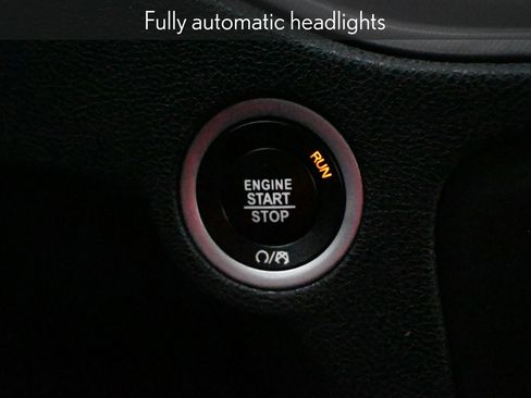 Used 2023 Dodge Charger SXT image 17