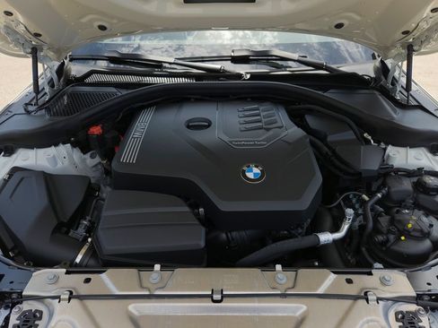 Used 2025 BMW 230i Coupe w/ M Sport Package RWD image 22