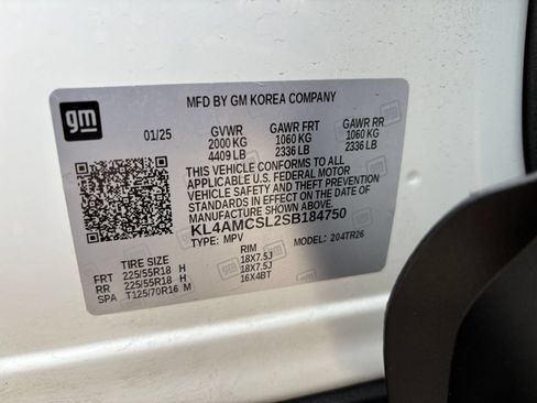 Used 2025 Buick Encore GX Preferred AWD/4WD image 27