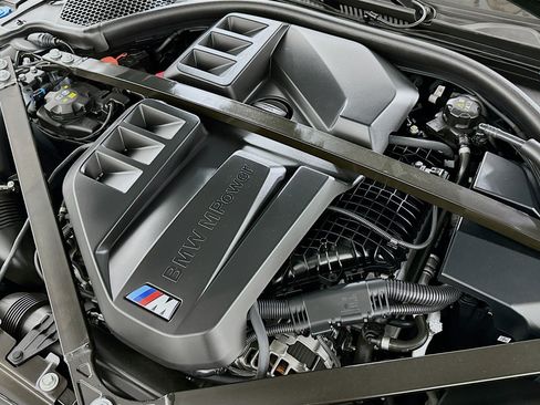 Used 2025 BMW M4 Competition w/ Executive Package image 31