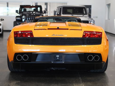 Used 2012 Lamborghini Gallardo LP 550-2 RWD image 7