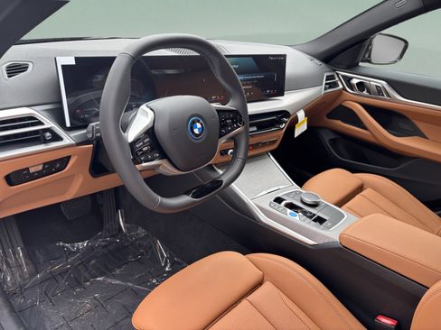 Used 2026 BMW i4 eDrive40 w/ Parking Assistance Package RWD image 10