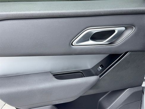 Used 2024 Land Rover Range Rover Velar S image 42