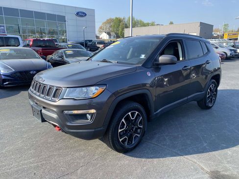 Used 2021 Jeep Compass Trailhawk AWD/4WD image 3