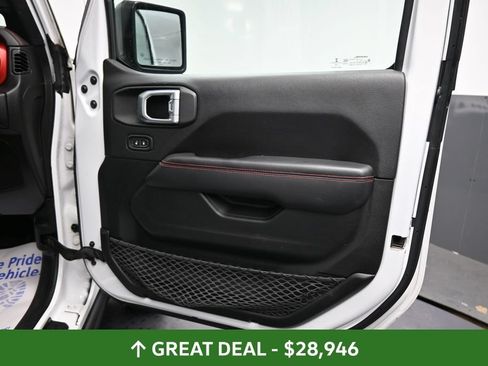 Used 2020 Jeep Gladiator Rubicon w/ Cold Weather Group AWD/4WD image 21