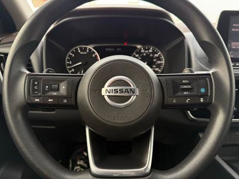 Certified 2021 Nissan Rogue SV image 23