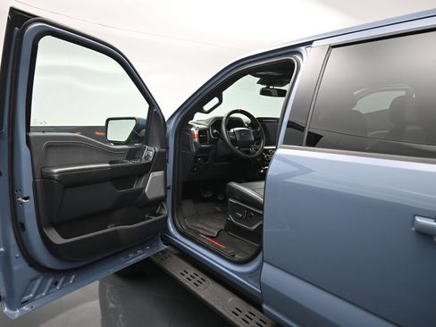 Certified 2023 Ford F150 Raptor AWD/4WD image 9