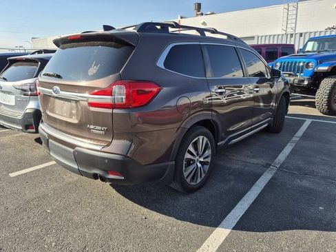 Used 2019 Subaru Ascent Touring w/ Popular Package #3 AWD/4WD image 8