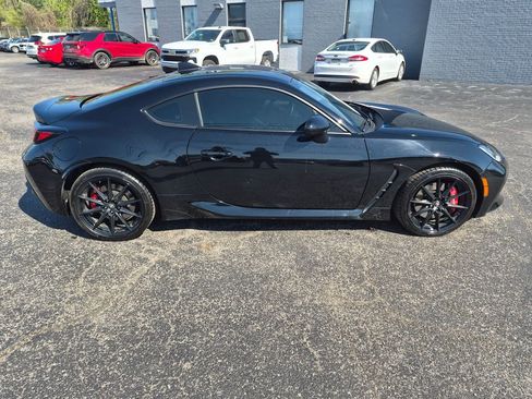 Used 2025 Toyota GR86 w/ Performance Package image 2