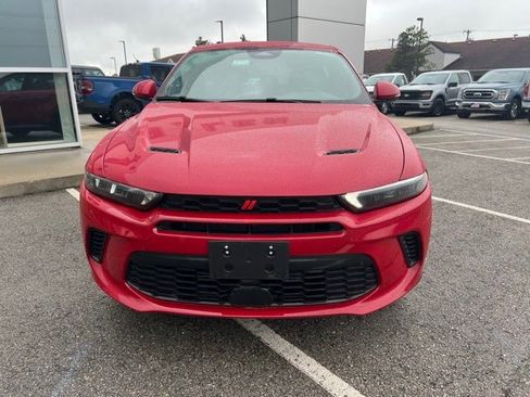 Used 2024 Dodge Hornet R/T image 9