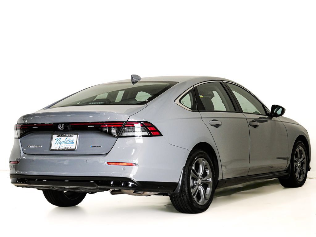 Used 2025 Honda Accord EX-L image 7