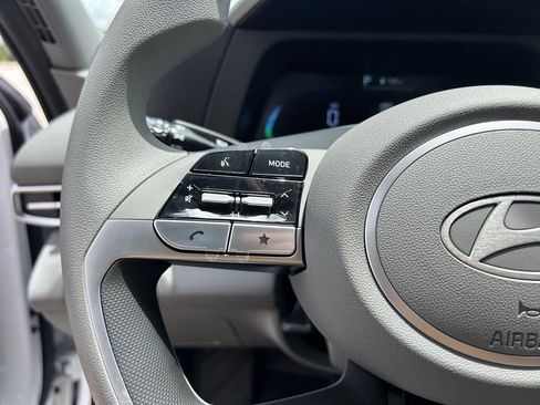 New 2026 Hyundai Elantra SE FWD image 26