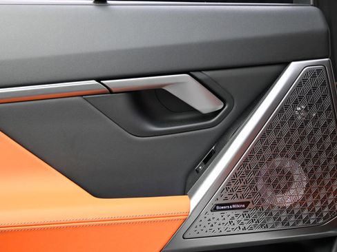 Used 2026 BMW M5 w/ Carbon Package image 51