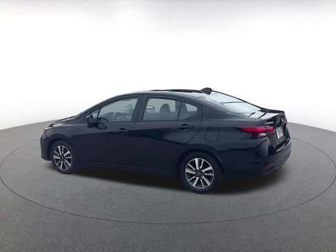 Used 2025 Nissan Versa SV FWD image 10